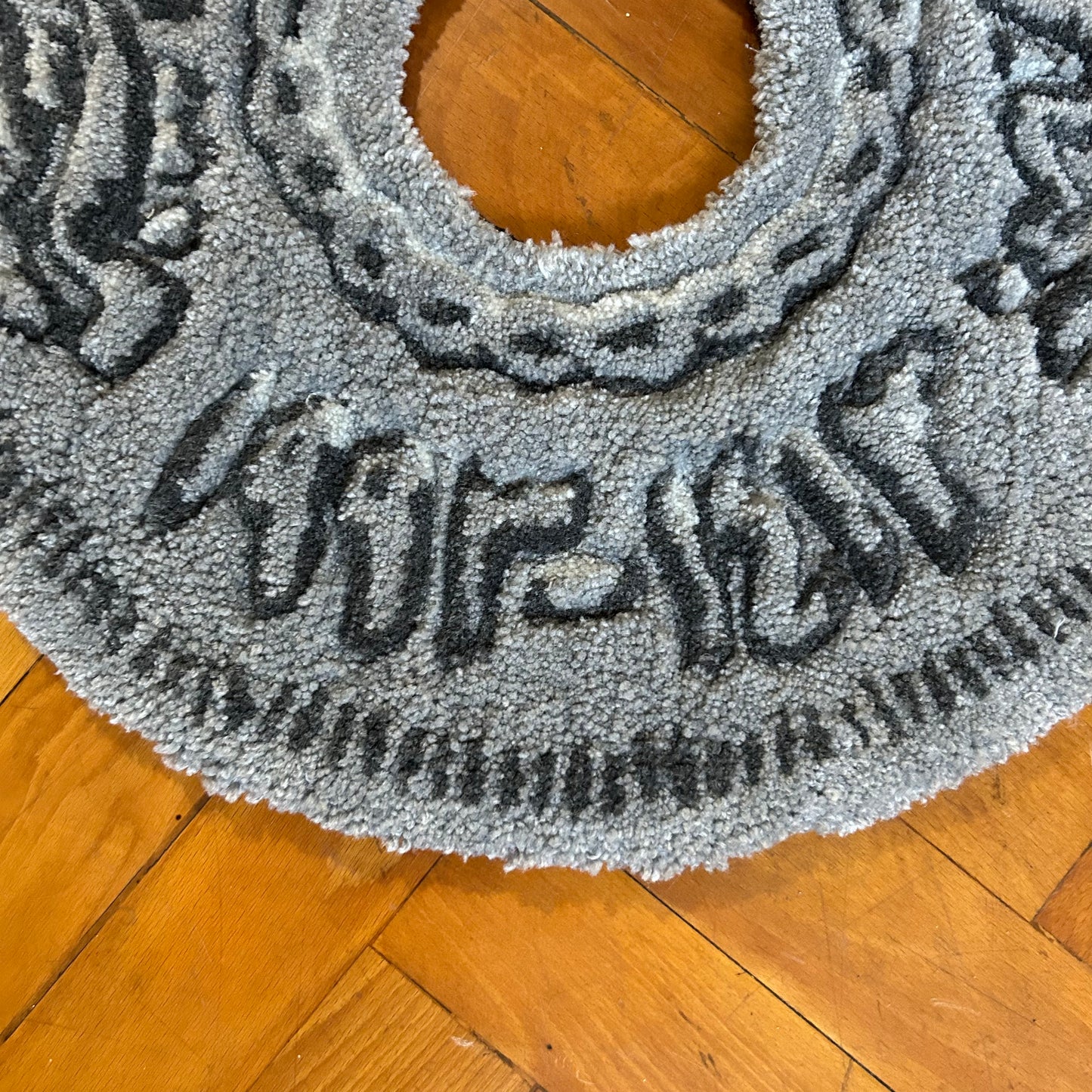 Tufted Quarter Pound